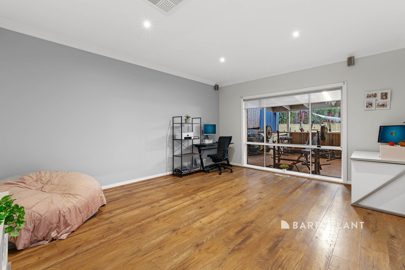 14 Wills Avenue, Pakenham, VIC 3810, Pakenham - Thumbnail 8