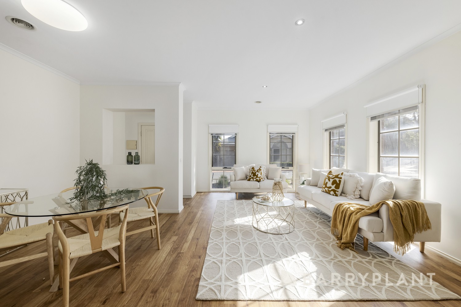 14 Willunga Way, Bundoora, VIC 3083, Bundoora - Thumbnail 2