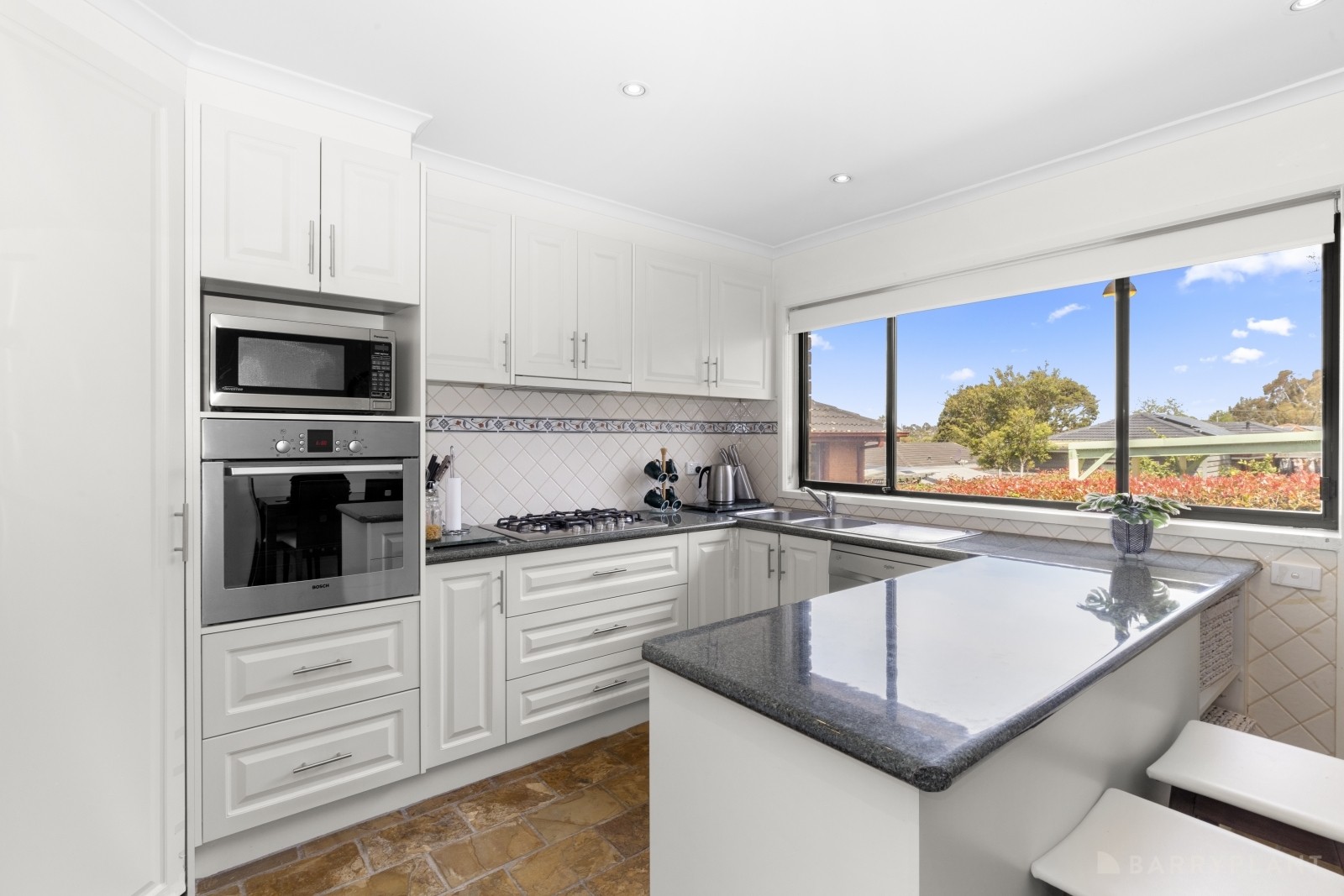 14 Wren Drive, Noble Park North, VIC 3174, Noble Park North - Thumbnail 3