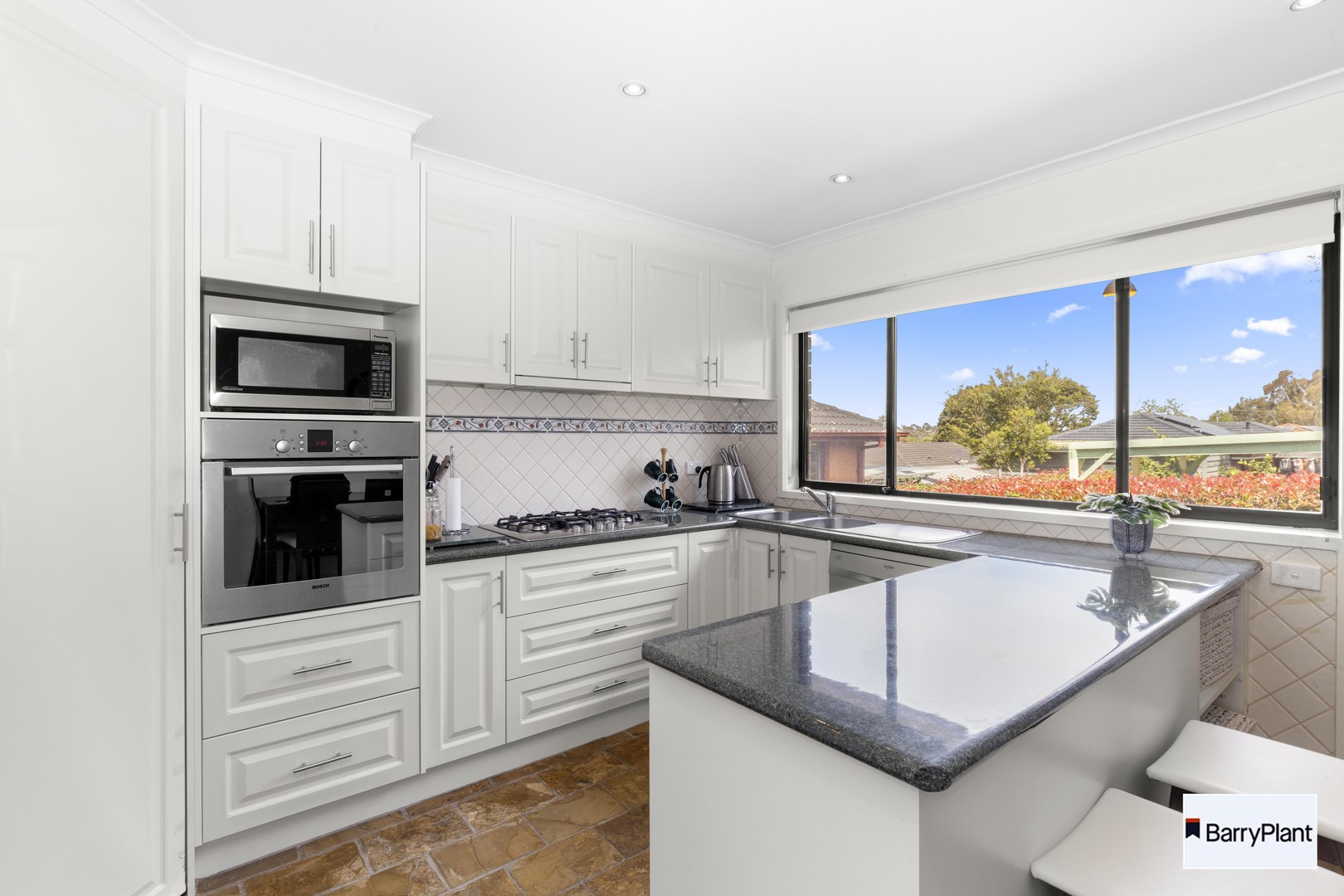 14 Wren Drive, Noble Park North, VIC 3174, Noble Park North - Thumbnail 3