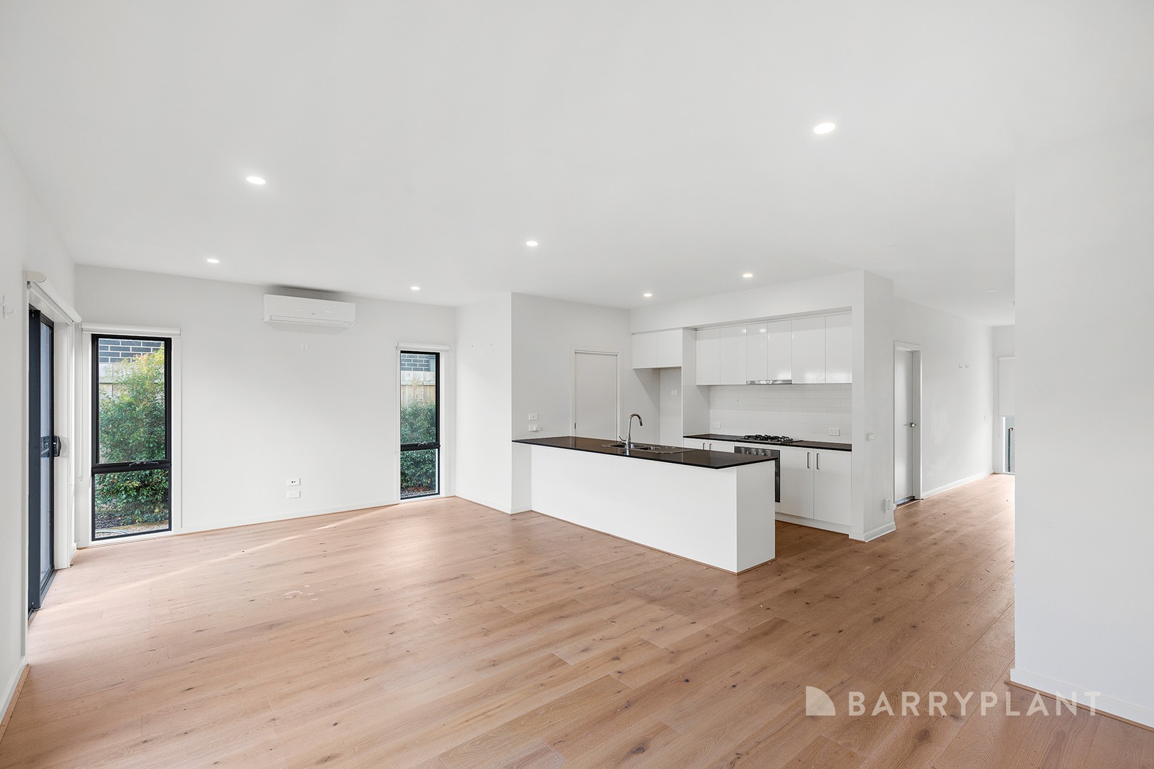 14 Zeppelin Way, Beaconsfield, VIC 3807, Beaconsfield - Thumbnail 2