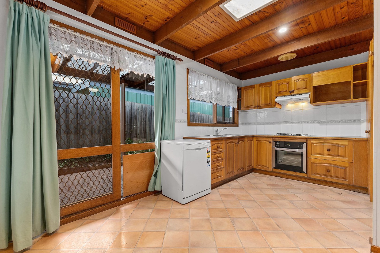 140 Dorset Road, Croydon, VIC 3136 - Thumbnail 1 - 14/09/2026