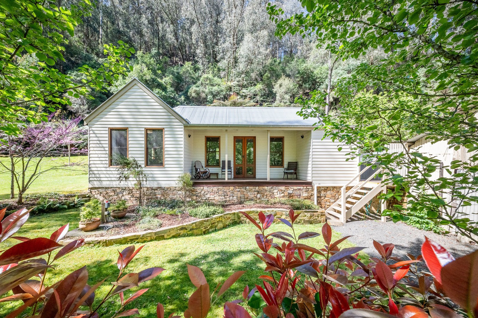 140 Main Road, Walhalla, VIC 3825 - Thumbnail 1 - 30/10/2026