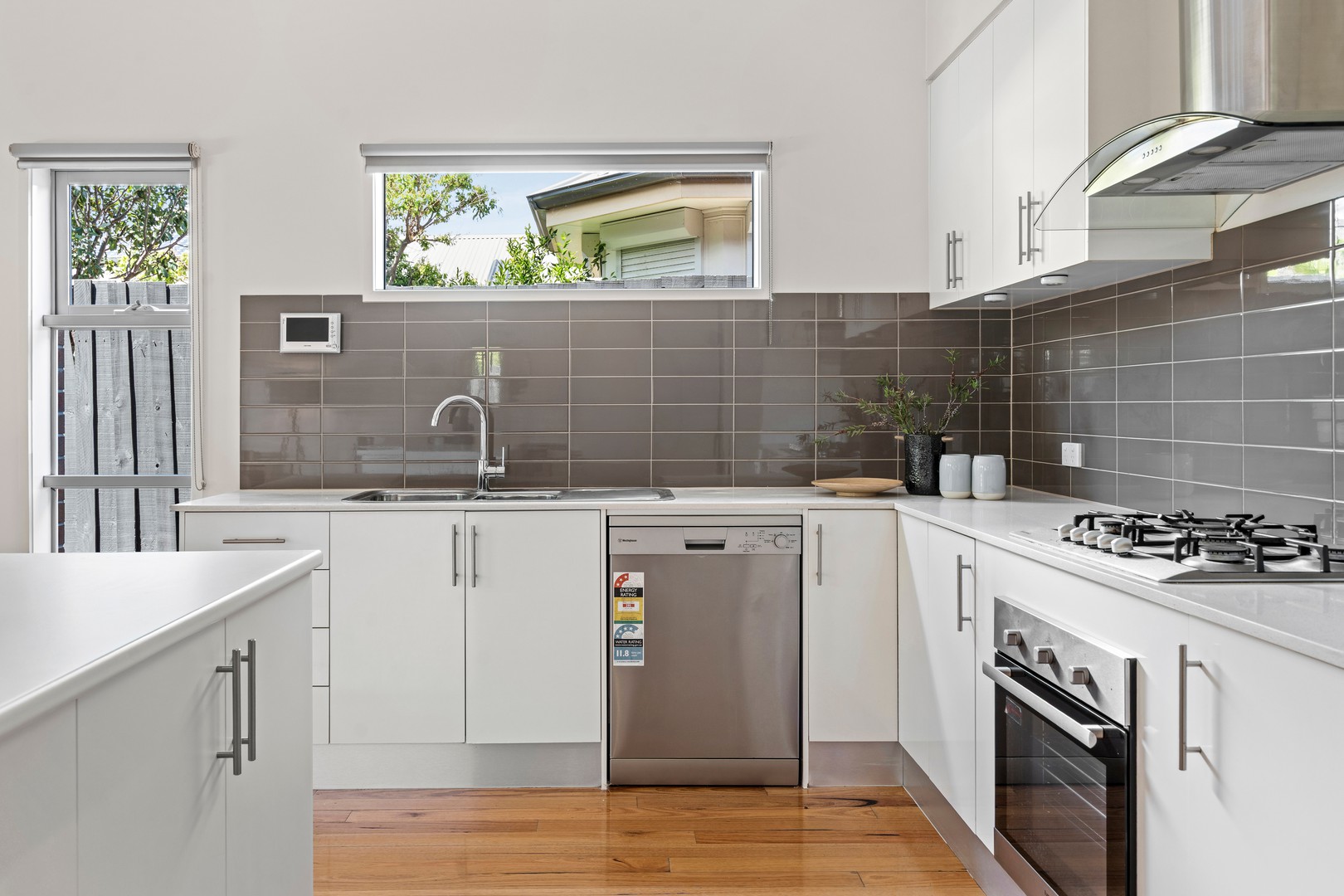 140 Victory Road, Airport West, VIC 3042, Airport West - Thumbnail 4