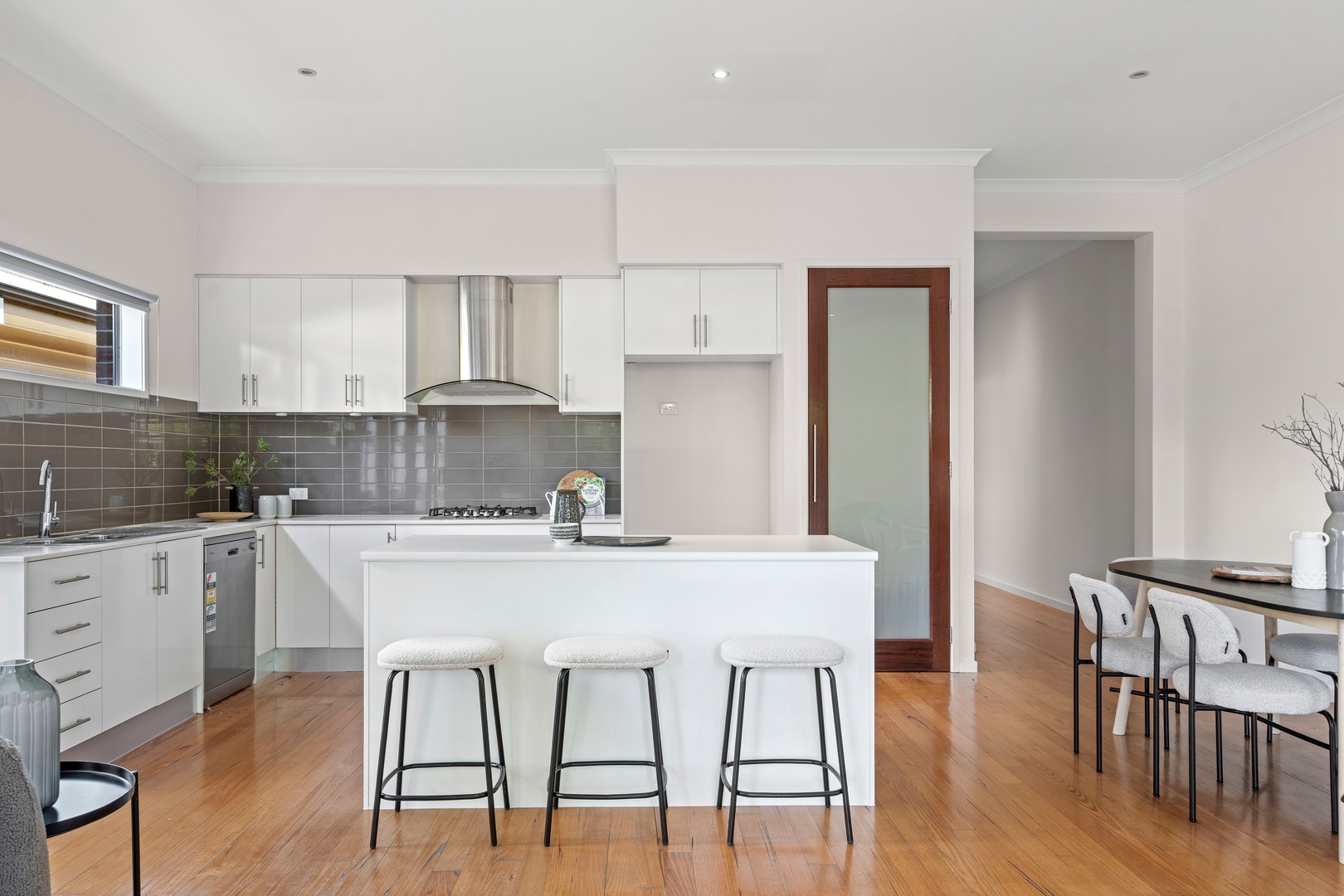 140 Victory Road, Airport West, VIC 3042, Airport West - Thumbnail 5