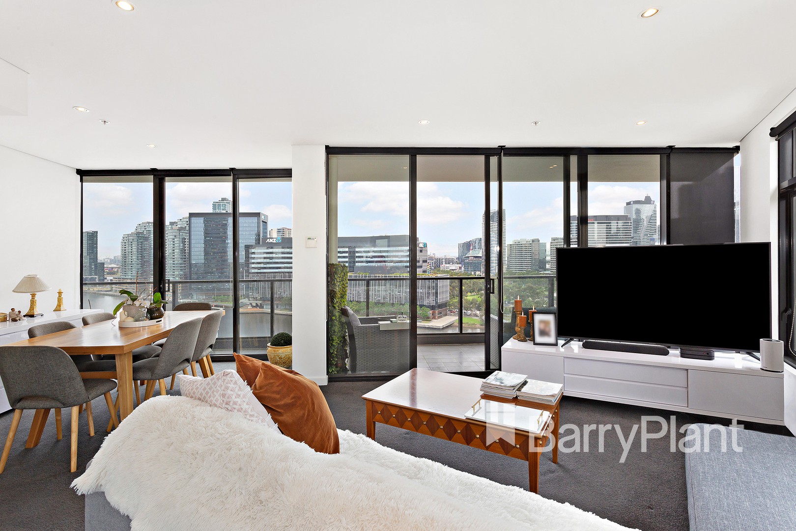 1401/60 Lorimer Street, Docklands, VIC 3008, Docklands - Thumbnail 3