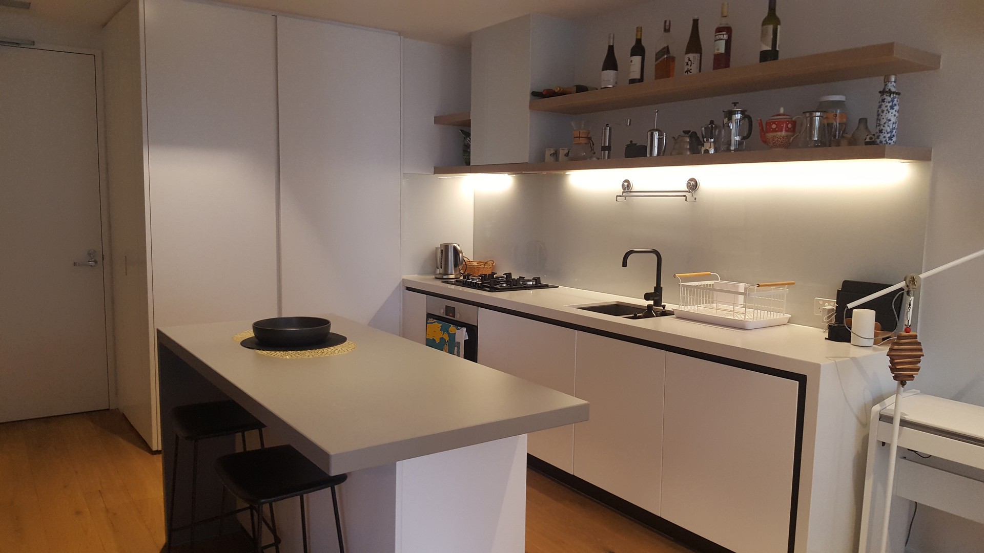 1403/677 La Trobe Street, Docklands, VIC 3008, Docklands - Thumbnail 3
