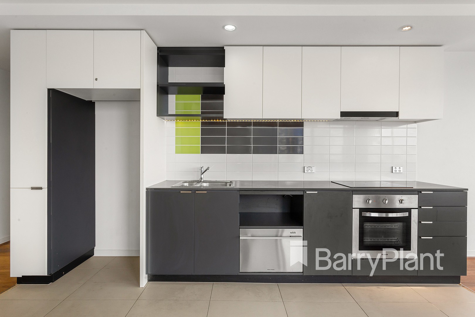1403/815 Bourke Street, Docklands, VIC 3008, Docklands - Thumbnail 2