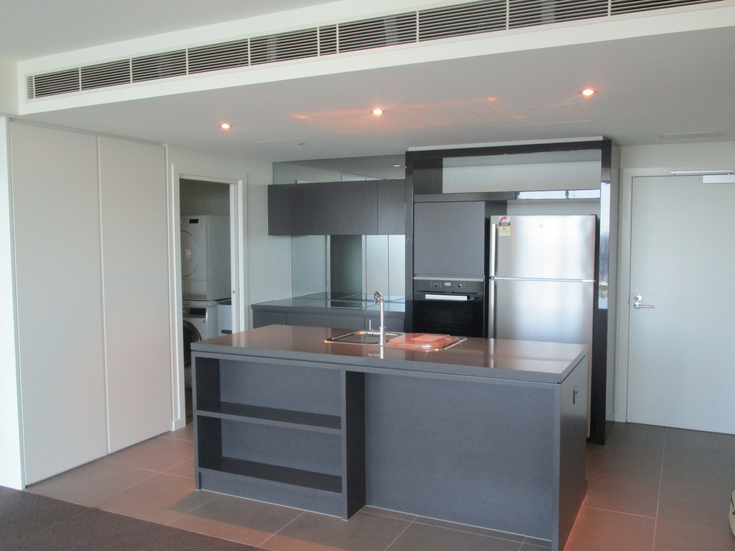 1403/9 Waterside Place, Docklands, VIC 3008, Docklands - Thumbnail 4