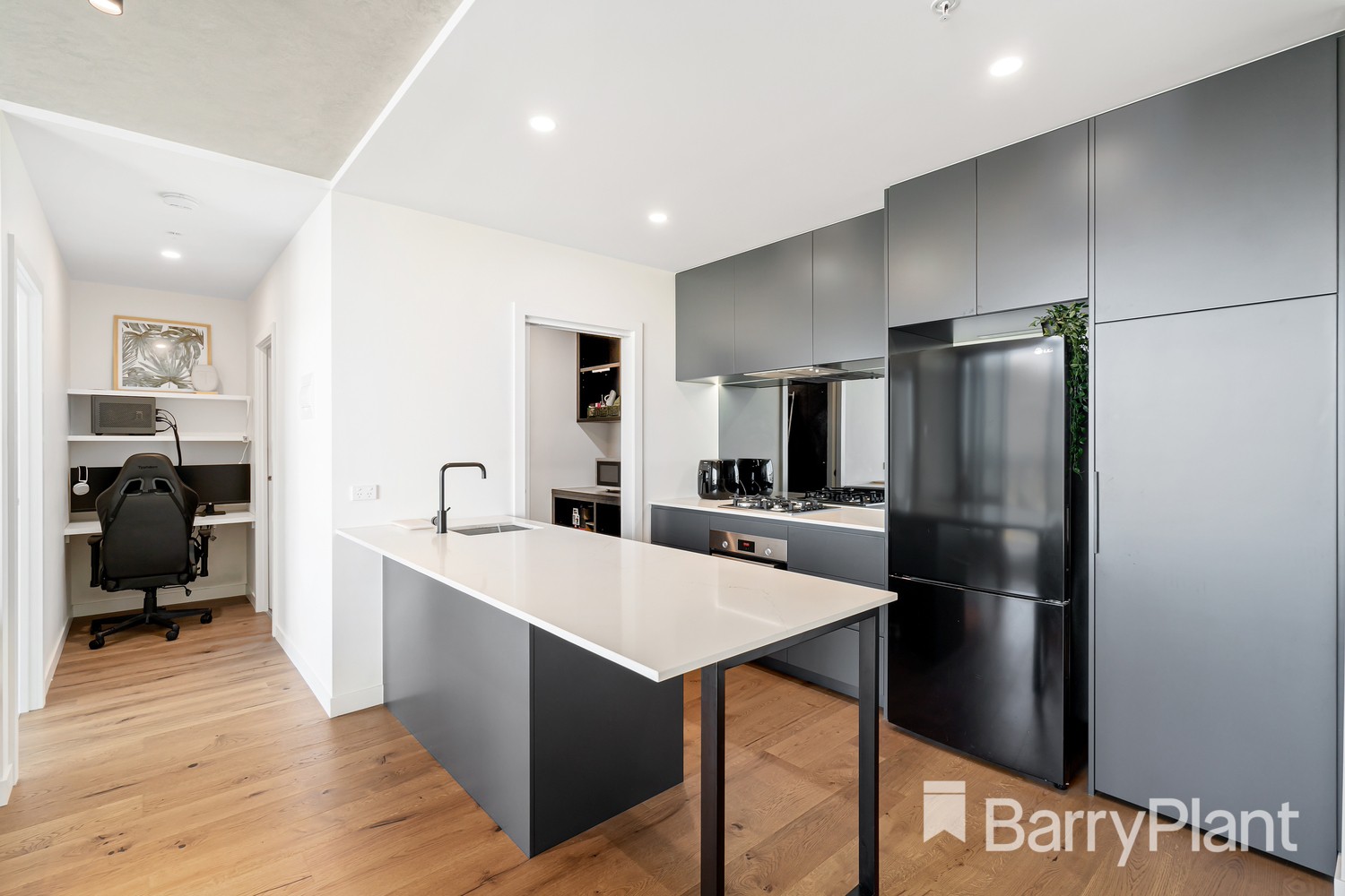 1409/6 Joseph Road, Footscray, VIC 3011, Footscray - Thumbnail 4