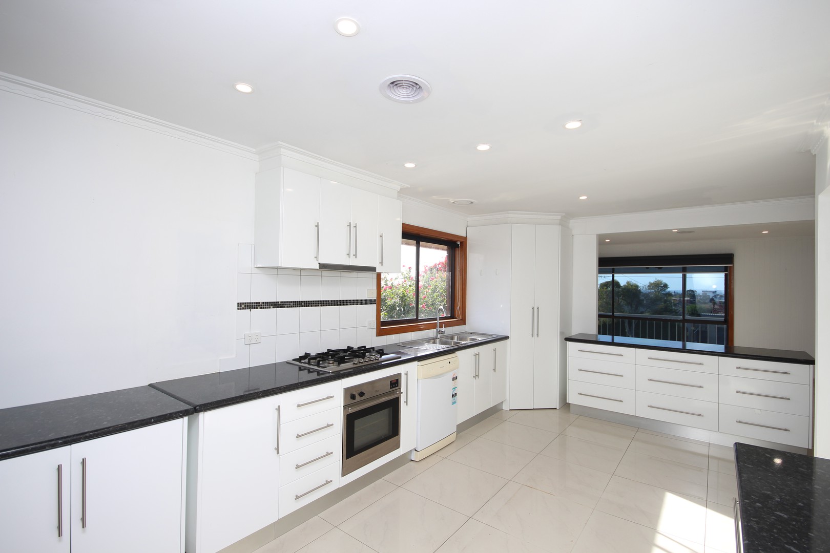 141 Anakie Road, Bell Park, VIC 3215, Bell Park - Thumbnail 7