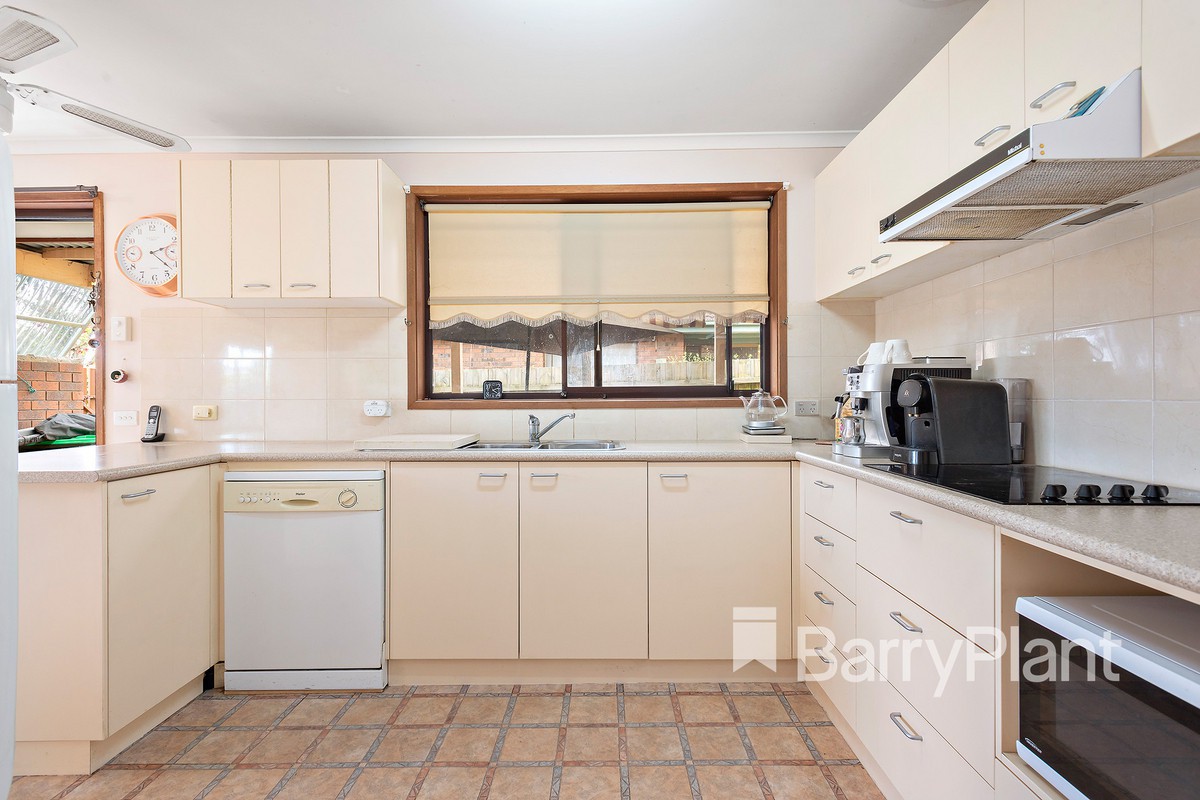 141 Boneo Road, Rosebud, VIC 3939, Rosebud - Thumbnail 3
