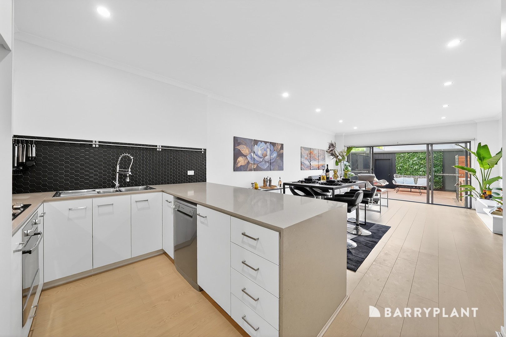 141 Campaspe Way, Point Cook, VIC 3030, Point Cook - Thumbnail 7