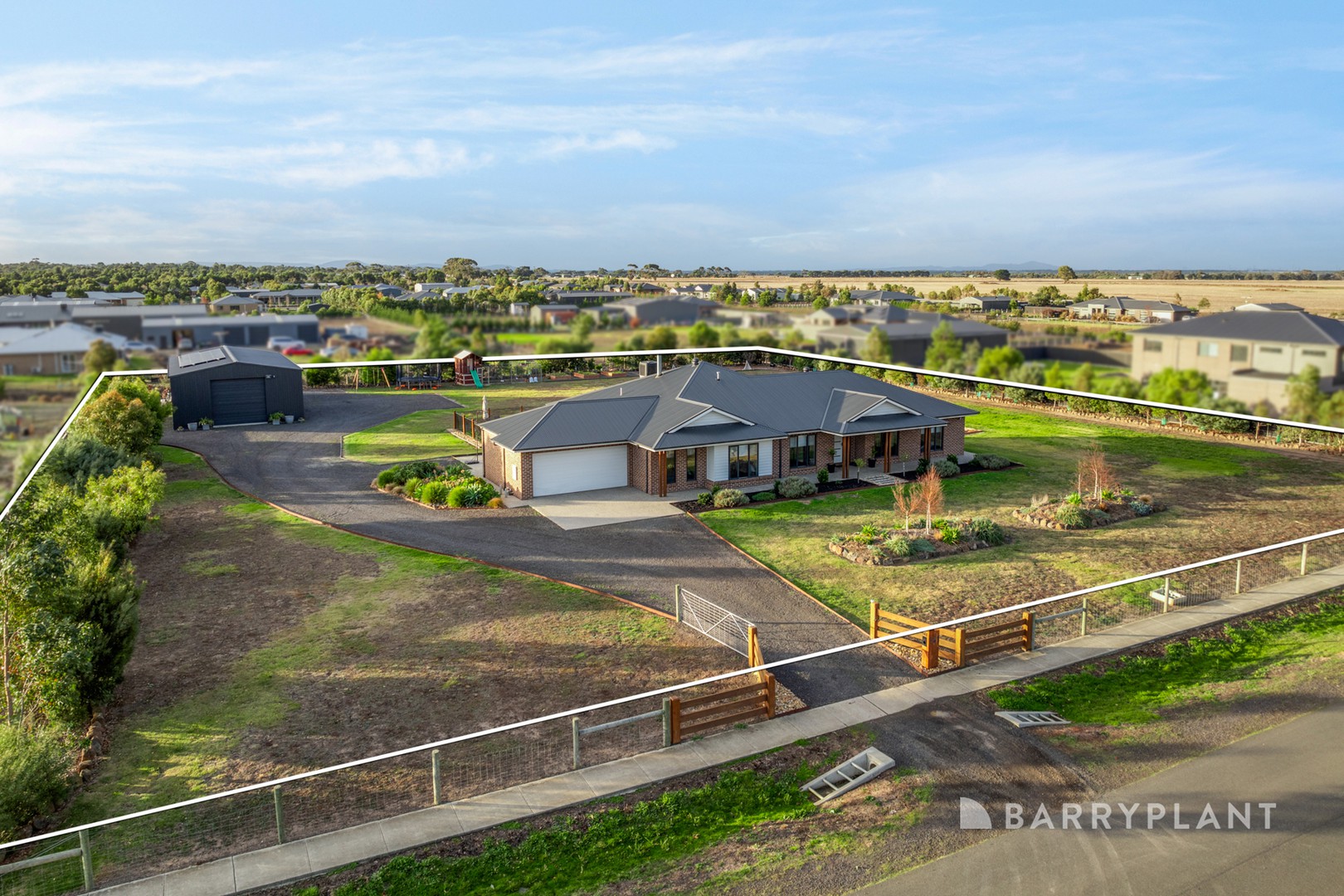 141 Glen Avon Drive, Bannockburn, VIC 3331, Bannockburn - Thumbnail 2