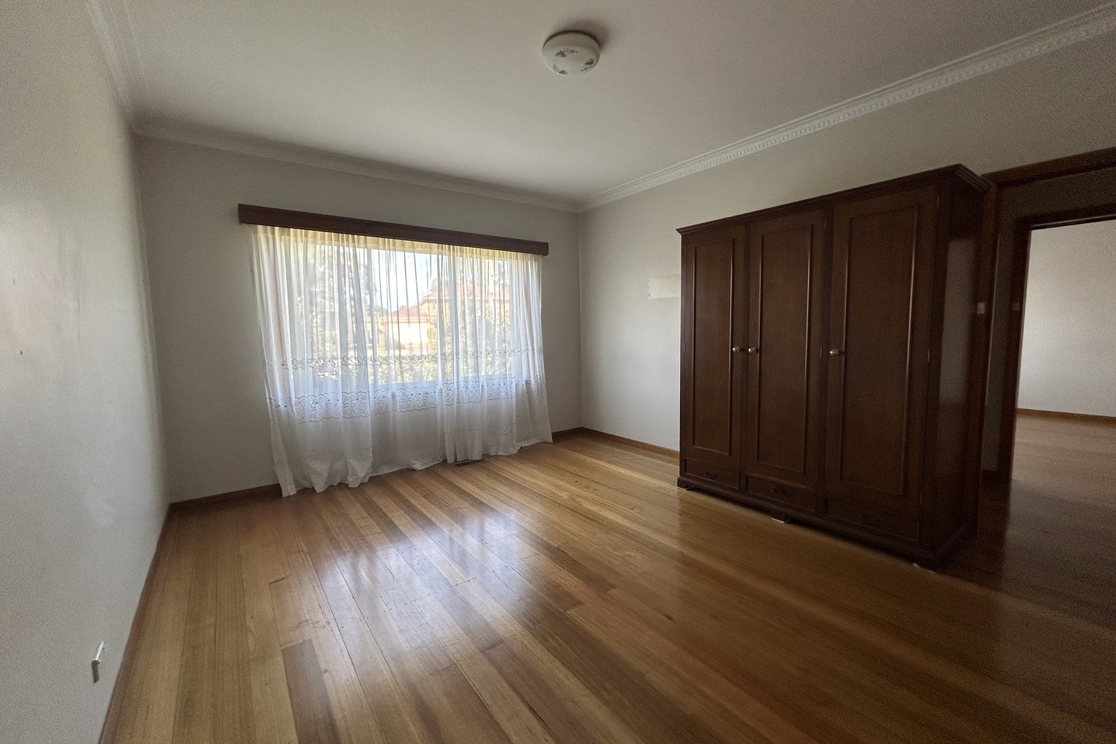 141 Hughes Parade, Reservoir, VIC 3073, Reservoir - Thumbnail 5