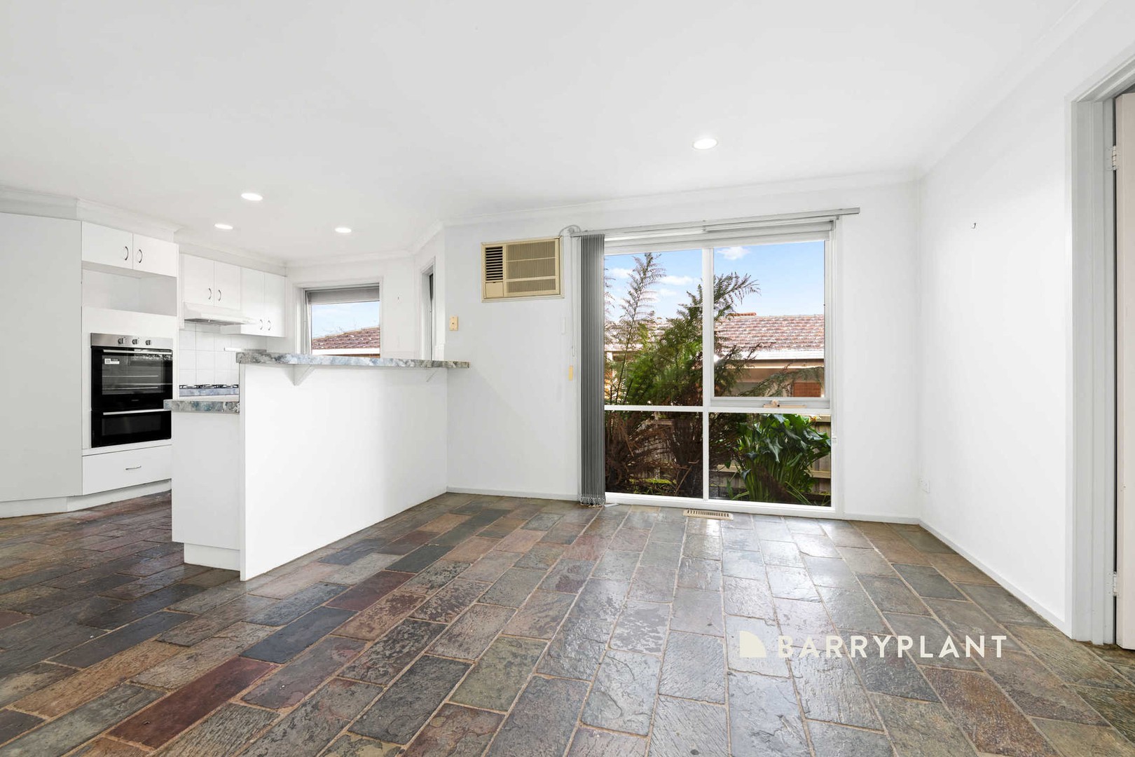 141 Maramba Drive, Narre Warren, VIC 3805, Narre Warren - Thumbnail 5