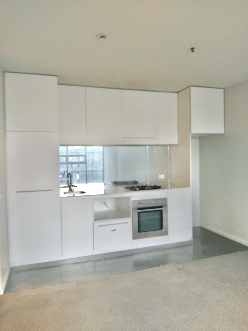 1411/8 Mccrae Street, Docklands, VIC 3008 - Thumbnail 2 - 20/09/2024