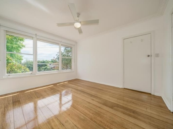 142 Blackburn Road, Doncaster East, VIC 3109, Doncaster East - Thumbnail 2