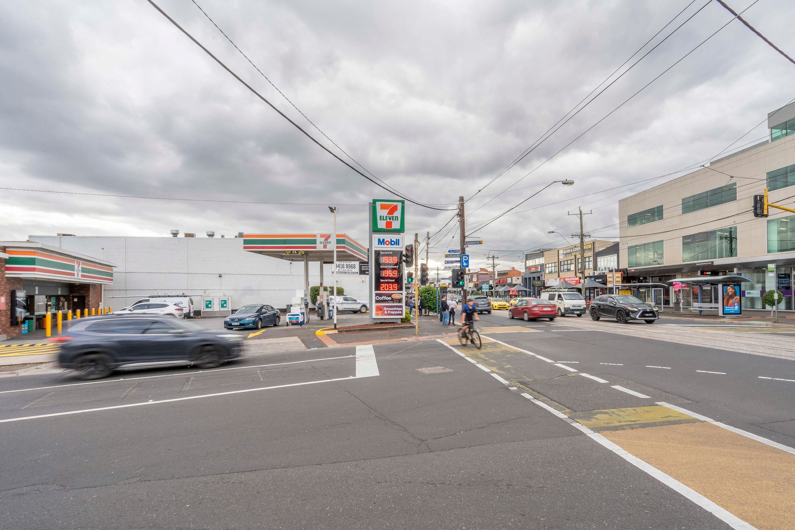 142 Deakin Street, Essendon, VIC 3040, Essendon - Thumbnail 2
