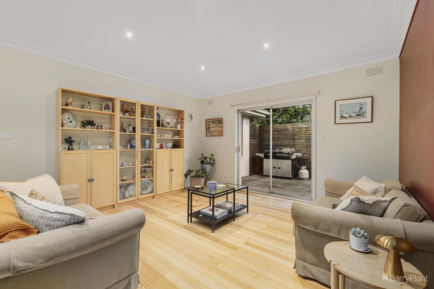 142 Mountain View Parade, Rosanna, VIC 3084, Rosanna - Thumbnail 6