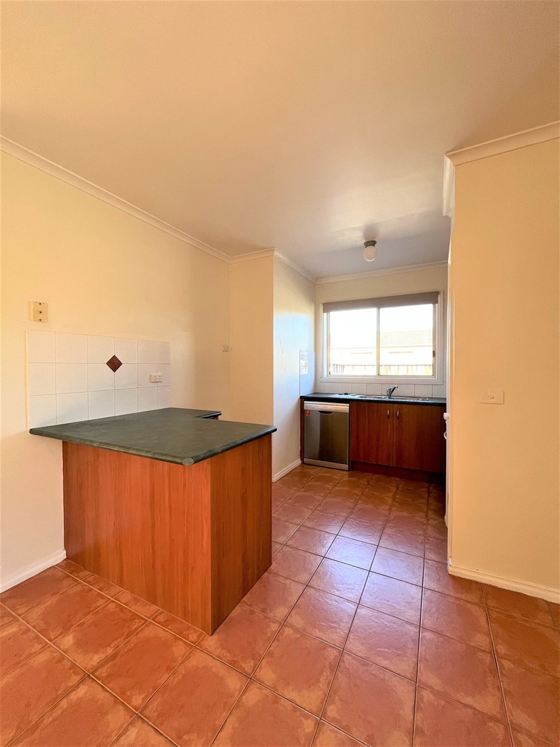 142 Tarneit Road, Werribee, VIC 3030, Werribee - Thumbnail 5