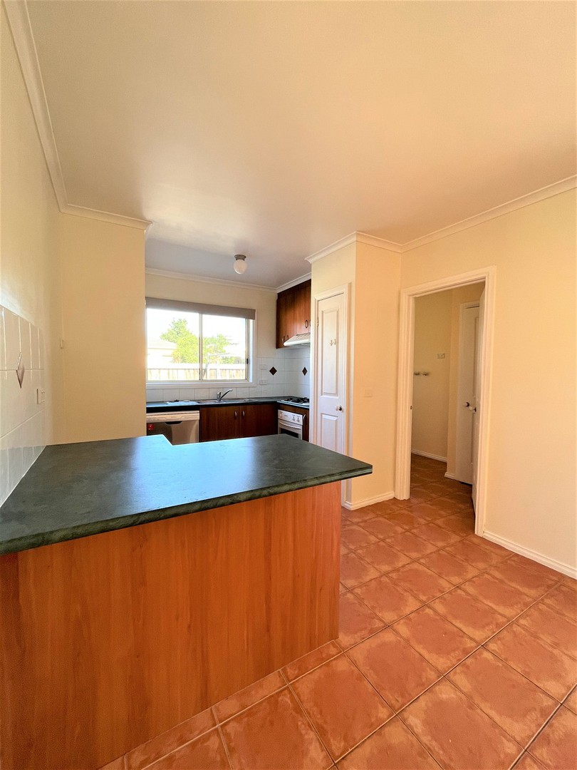 142 Tarneit Road, Werribee, VIC 3030, Werribee - Thumbnail 6