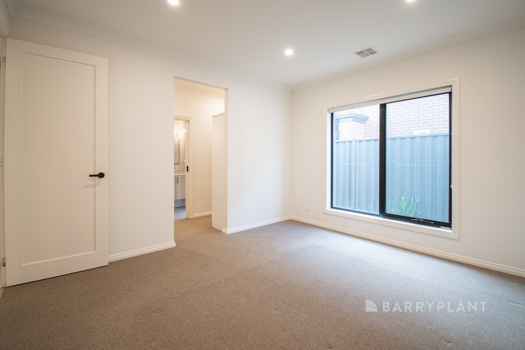 143 Carnival Boulevard, Berwick, VIC 3806, Berwick - Thumbnail 7