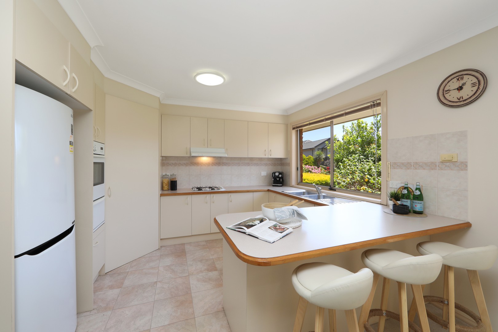 143 Dandelion Drive, Rowville, VIC 3178, Rowville - Thumbnail 4