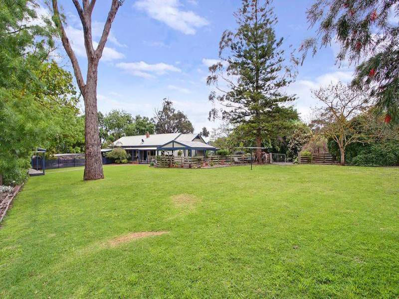 143 Hereford Road, Lilydale, VIC 3140, Lilydale - Thumbnail 4