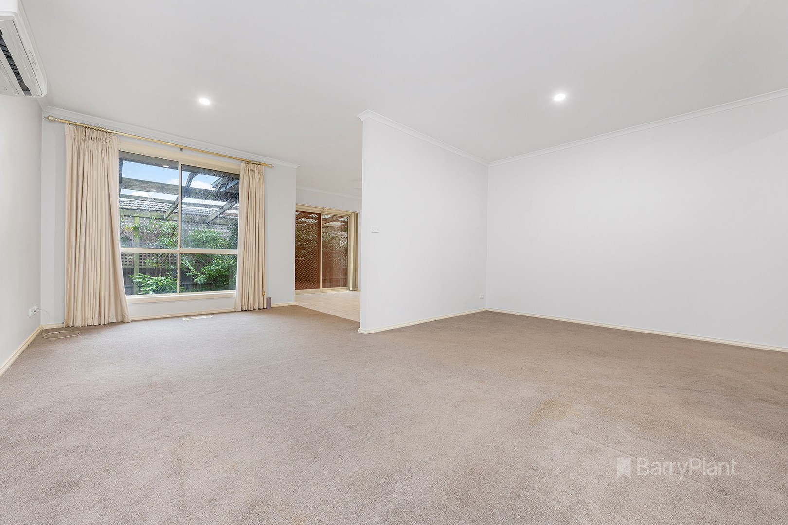 143B Deakin Street, Essendon, VIC 3040, Essendon - Thumbnail 4
