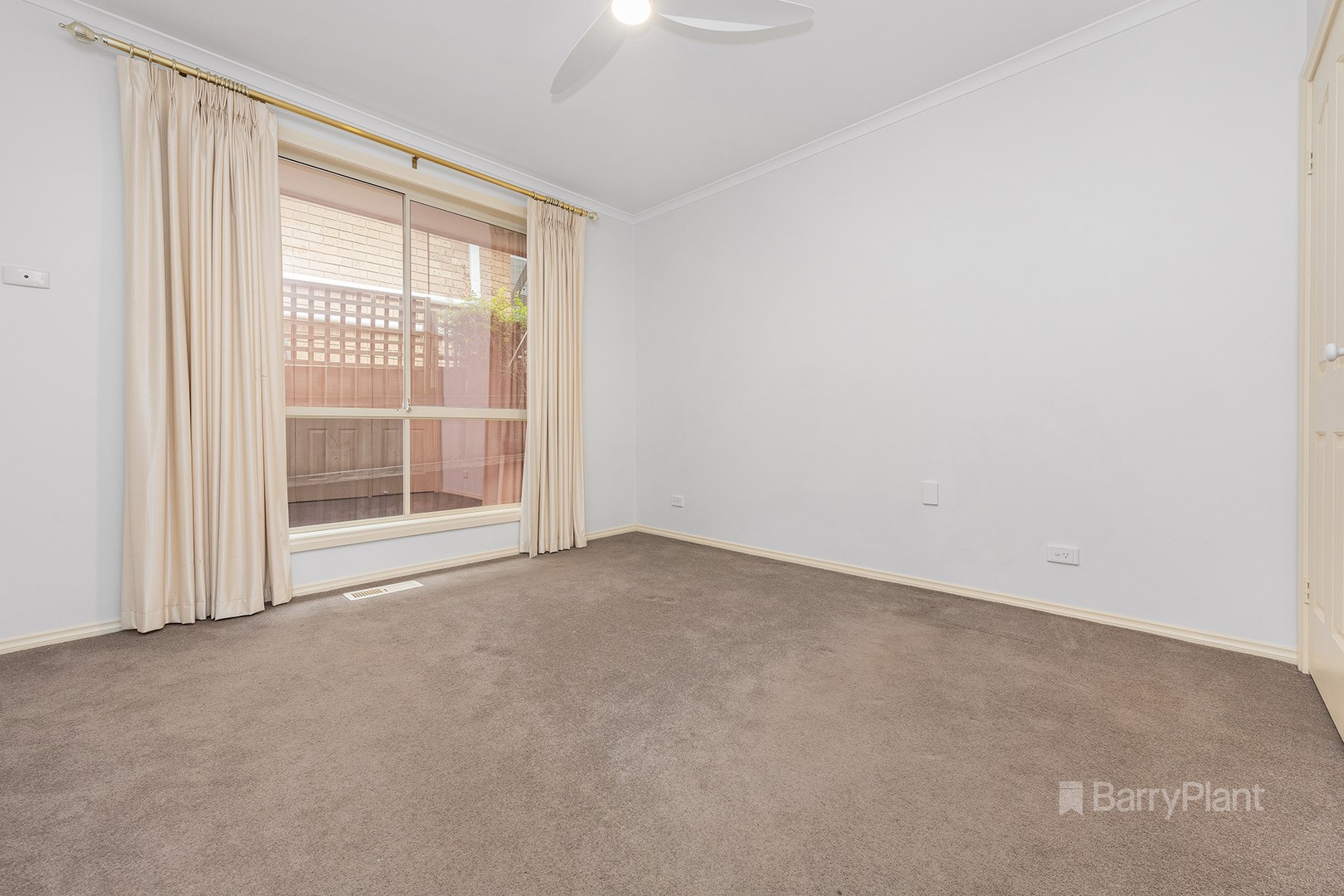 143B Deakin Street, Essendon, VIC 3040, Essendon - Thumbnail 7