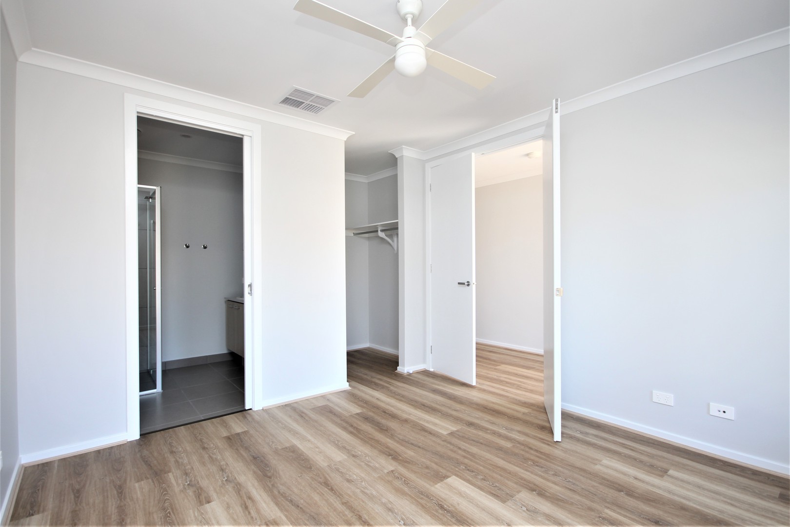 144 Bramley Avenue, Charlemont, VIC 3217, Charlemont - Thumbnail 6