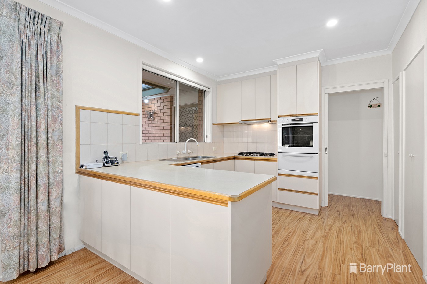 144 Hayrick Lane, Mooroolbark, VIC 3138, Mooroolbark - Thumbnail 2