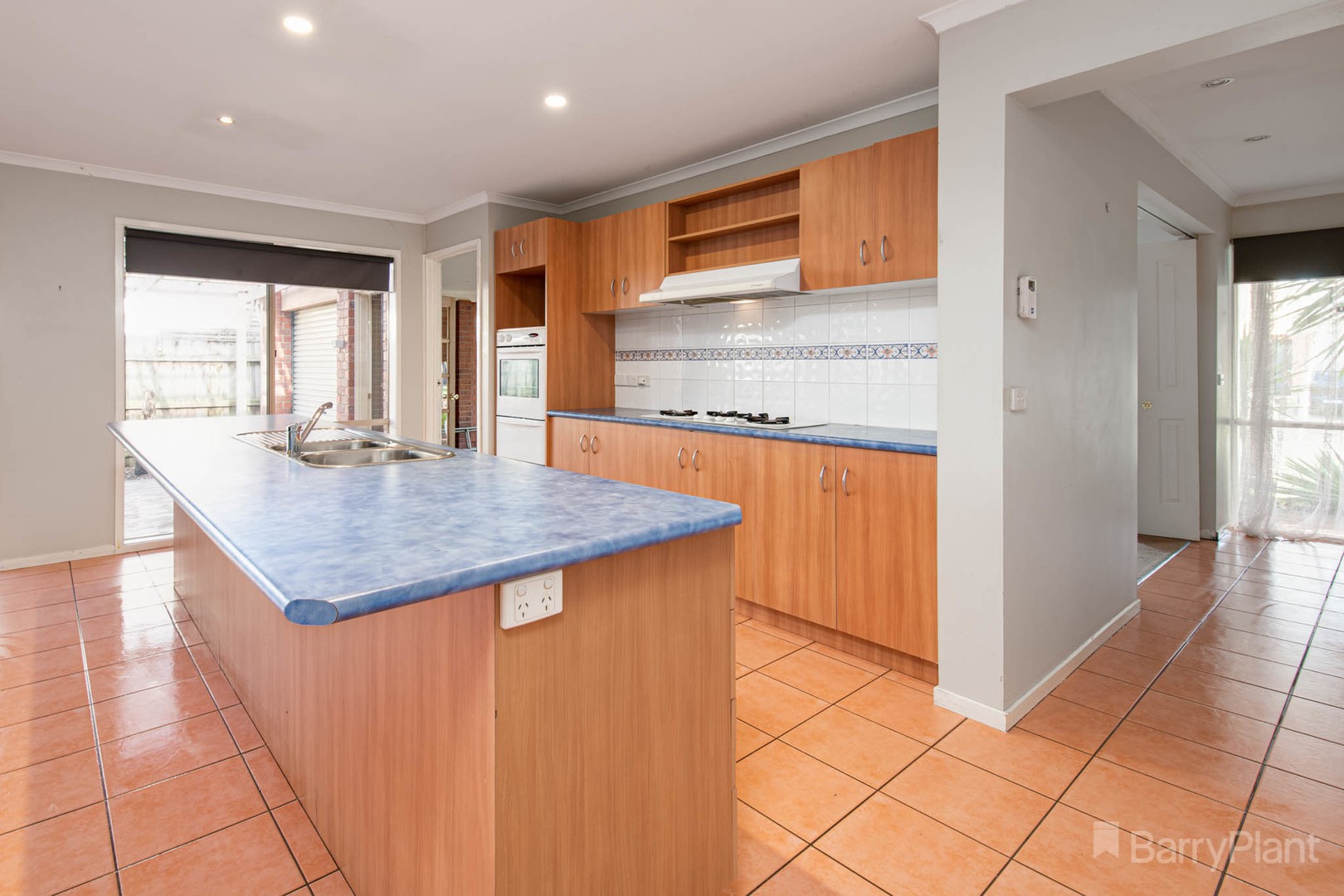 144 The Promenade, Narre Warren South, VIC 3805, Narre Warren South - Thumbnail 2