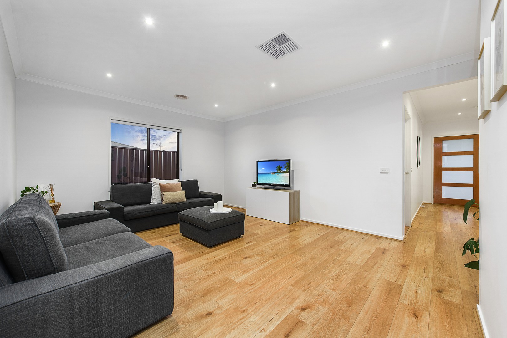 145 City Vista Court, Fraser Rise, VIC 3336, Fraser Rise - Thumbnail 3