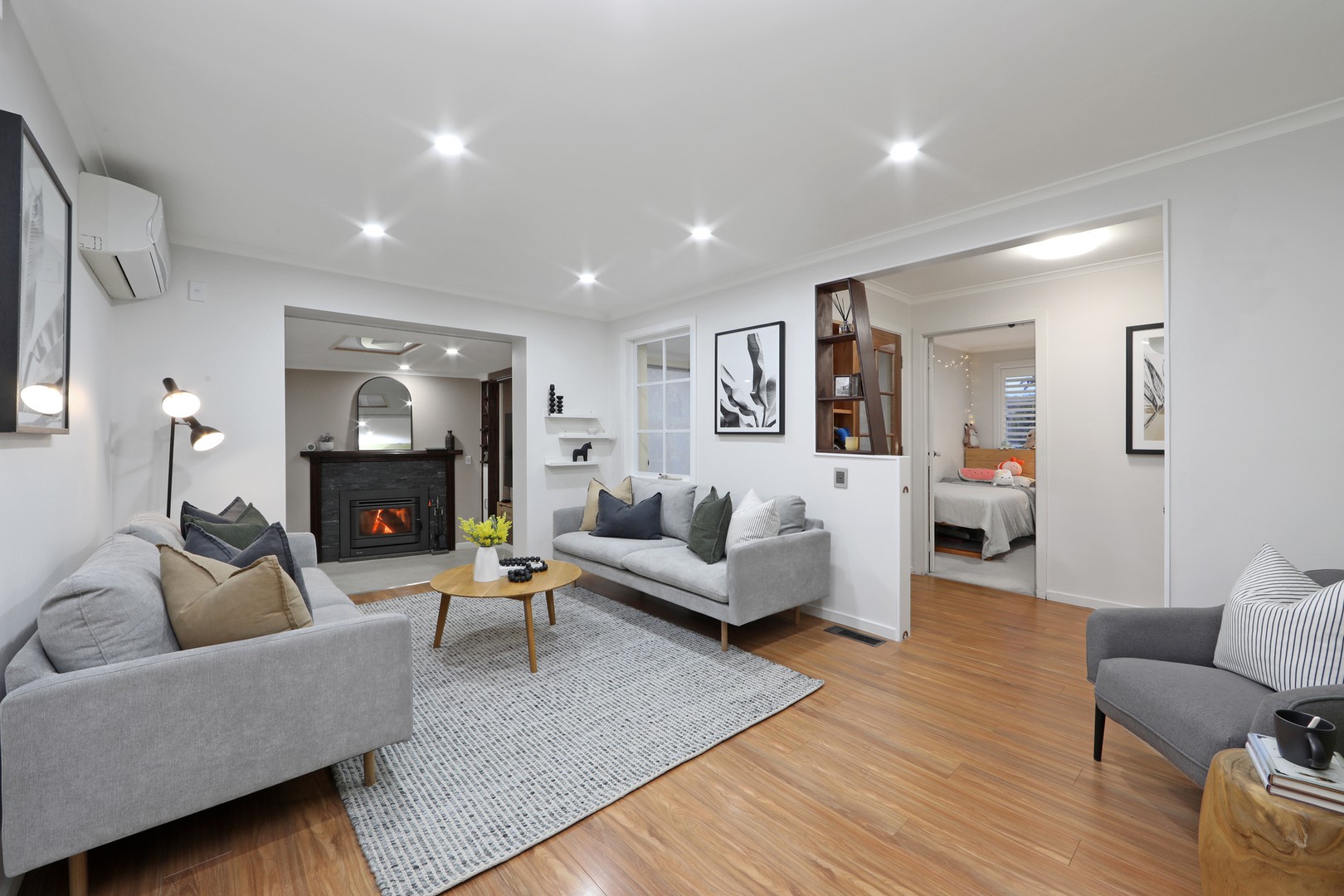 145 Dandelion Drive, Rowville, VIC 3178, Rowville - Thumbnail 2