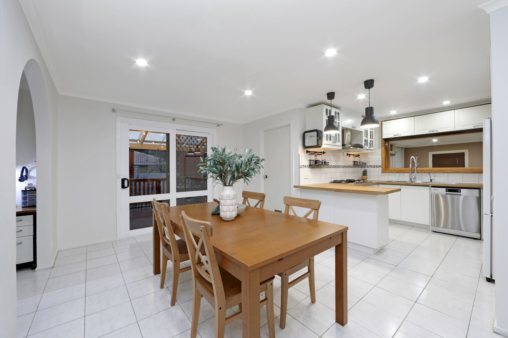 145 Dandelion Drive, Rowville, VIC 3178, Rowville - Thumbnail 5