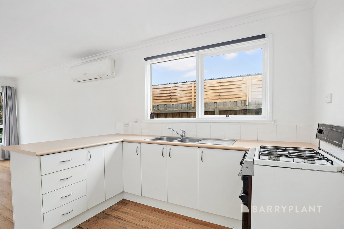 146 Seventh Avenue, Rosebud, VIC 3939, Rosebud - Thumbnail 3
