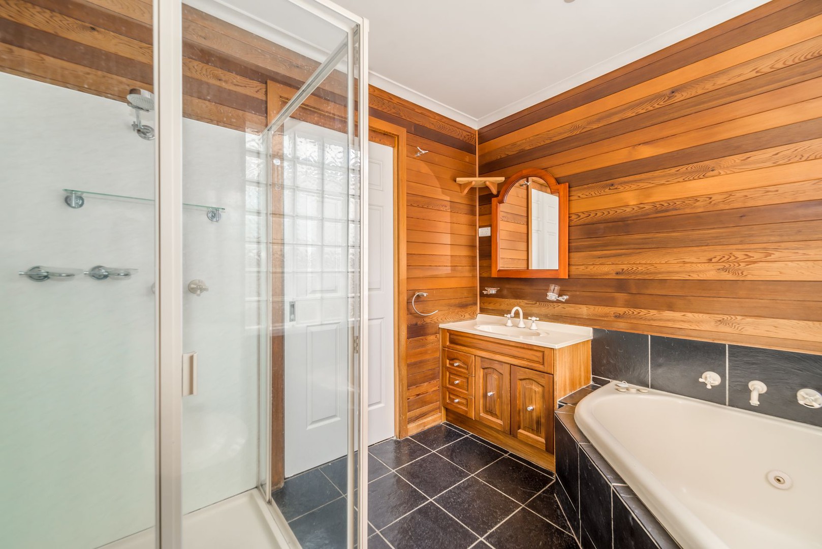 147 Dorking Road, Box Hill North, VIC 3129, Box Hill North - Thumbnail 7