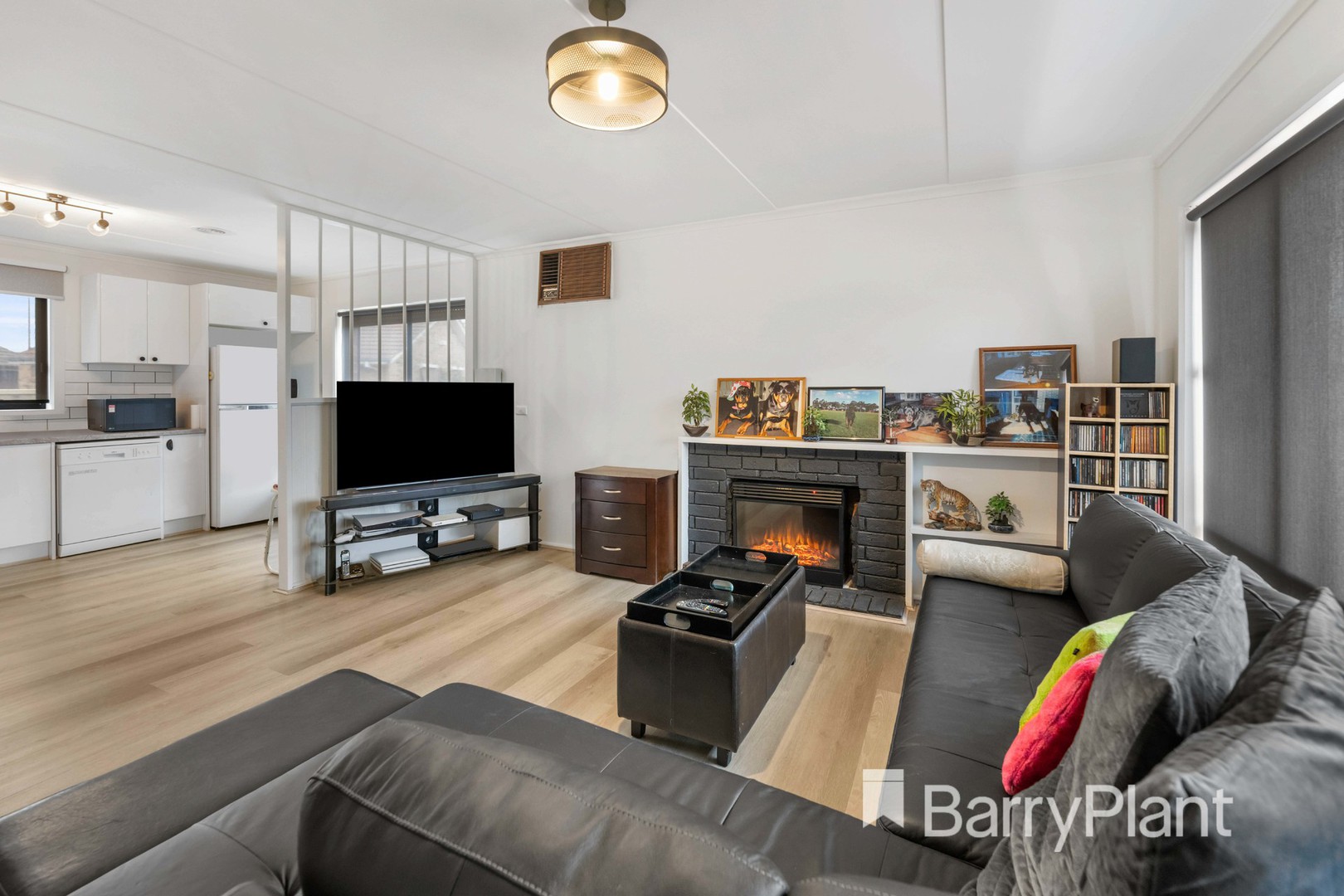 148 Shaws Road, Werribee, VIC 3030, Werribee - Thumbnail 4