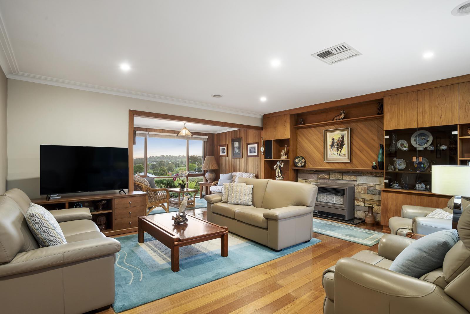 148 St James Road, Heidelberg, VIC 3084 - Thumbnail 2 - 19/10/2023