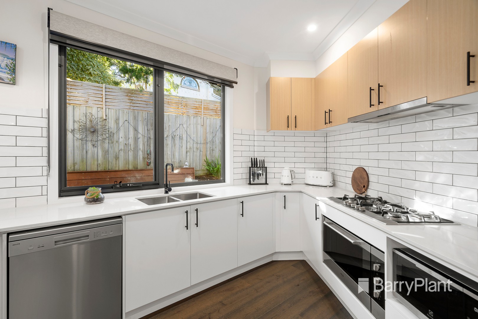 19 Seacrest Drive, WONDUNNA QLD 4655, Wondunna - Thumbnail 4
