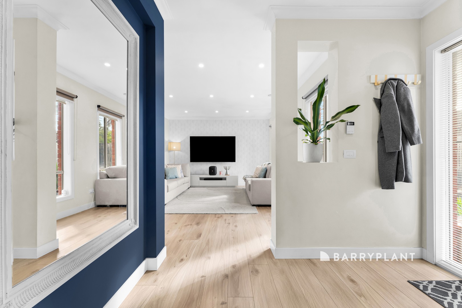 14A Upton Crescent, Narre Warren, VIC 3805 - Thumbnail 2 - 05/08/2026