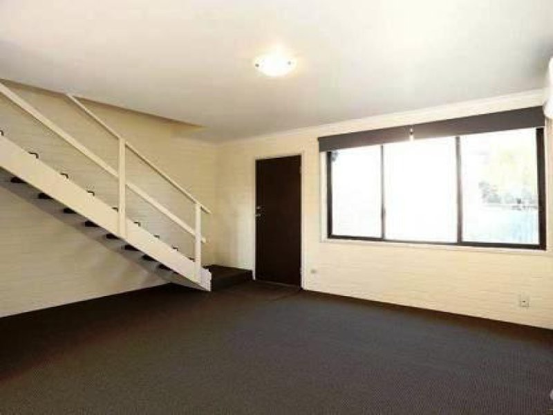 15/1 Foot Street, Frankston, VIC 3199, Frankston - Thumbnail 2