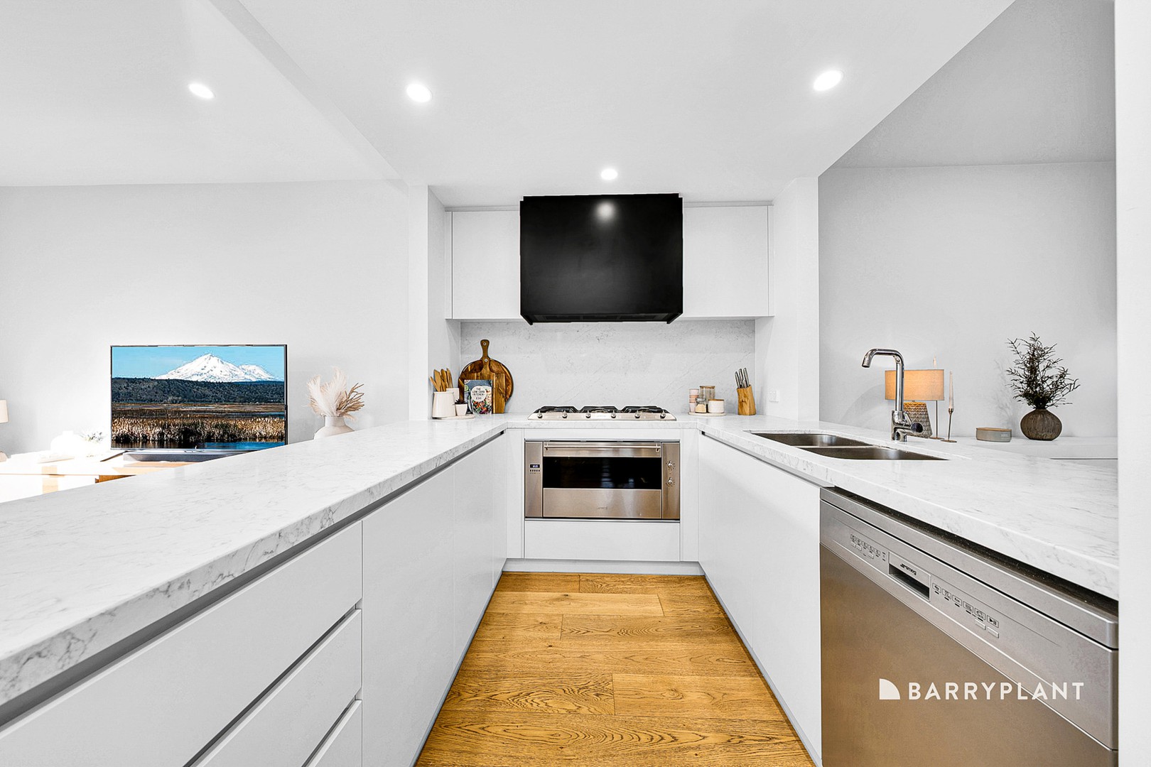 15/2 Ambrose Treacy Drive, Bundoora, VIC 3083, Bundoora - Thumbnail 4