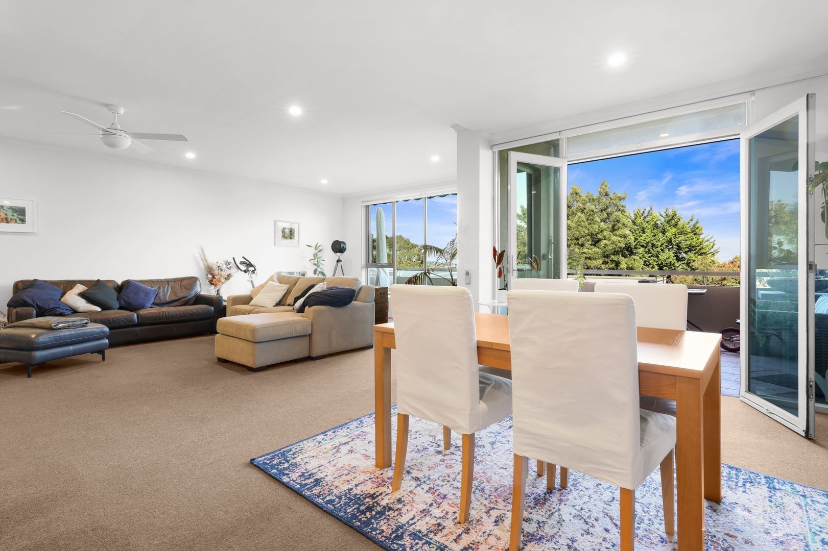 15/3-4 Sovereign Point Court, Doncaster, VIC 3108, Doncaster - Thumbnail 4