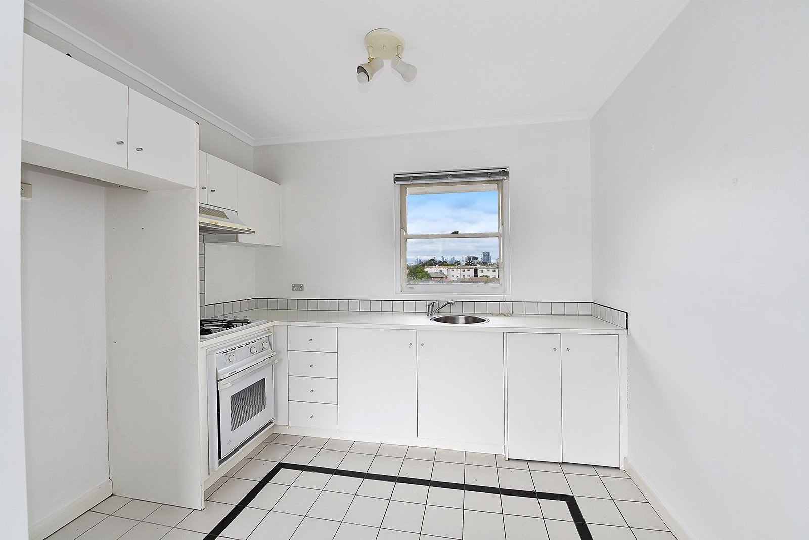 15/50 Richardson Street, Essendon, VIC 3040, Essendon - Thumbnail 2