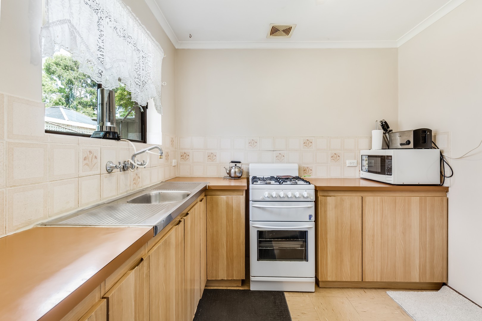 15/72-76 Booth AvenueMorphett Vale, SA 5162, Morphett Vale - Thumbnail 4