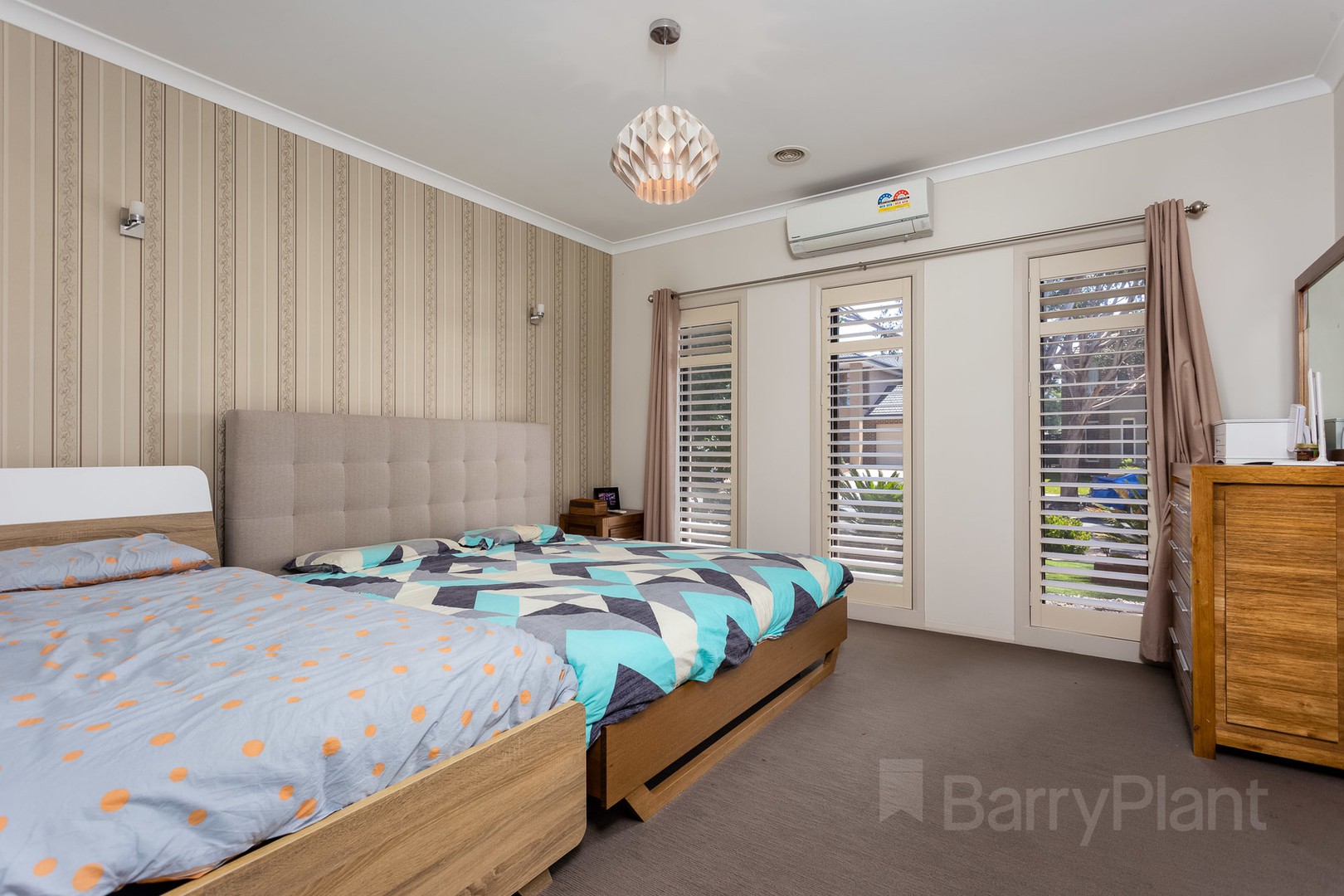 15 Airlie Avenue, Point Cook, VIC 3030, Point Cook - Thumbnail 8