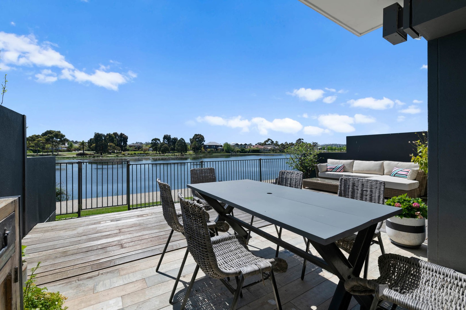 15 Albatross DrivePakenham, VIC 3810, Pakenham - Thumbnail 4
